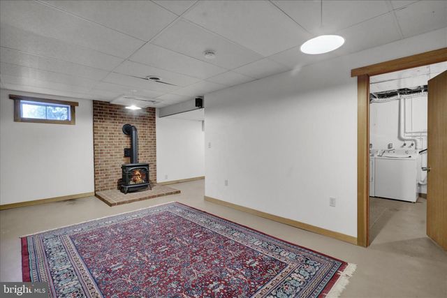 313 PARKVIEW RD, Reading, PA 19606