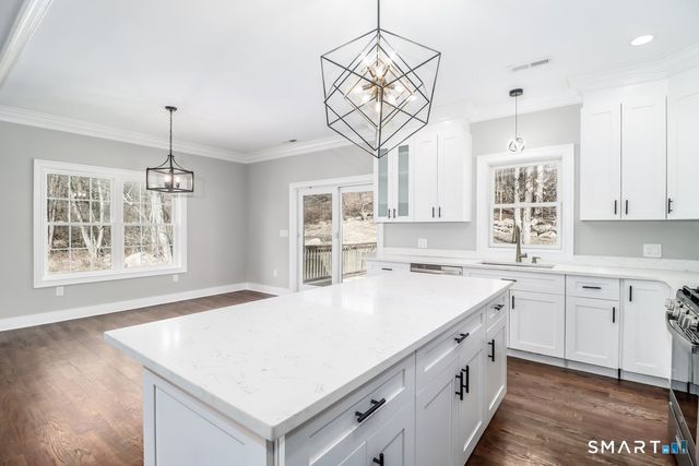 53 Pembroke Road, Danbury, CT 06811