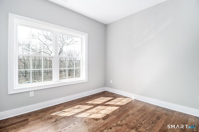 53 Pembroke Road, Danbury, CT 06811