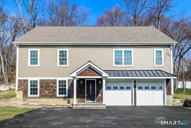 53 Pembroke Road, Danbury, CT 06811