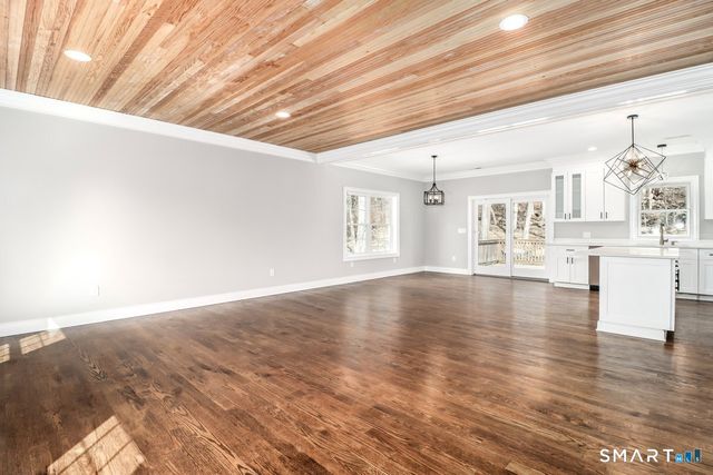 53 Pembroke Road, Danbury, CT 06811