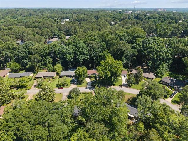 3296 Betty Circle, Decatur, GA 30032