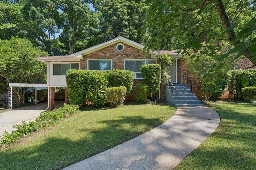 3296 Betty Circle, Decatur, GA 30032