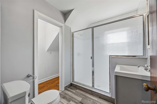 22637 Park Street, Dearborn, MI 48124