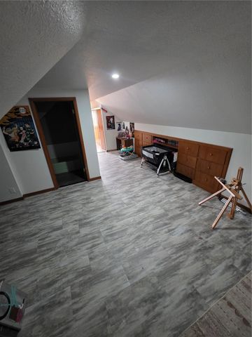 3849 Vine Avenue SE, Cedar Rapids, IA 52403
