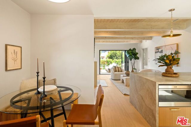 3002 18th Street, Santa Monica, CA 90405