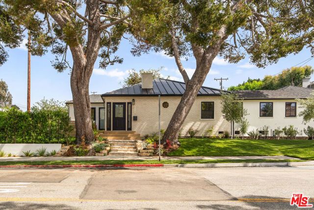 3002 18th Street, Santa Monica, CA 90405