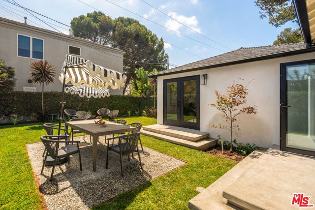 3002 18th Street, Santa Monica, CA 90405