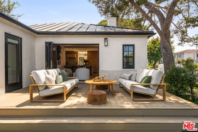 3002 18th Street, Santa Monica, CA 90405