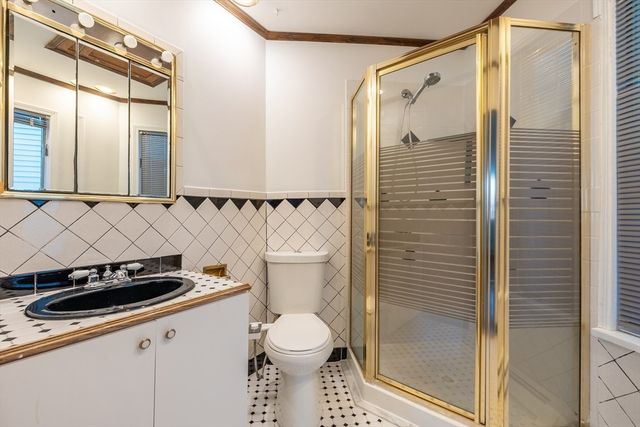 70 York St., Cambridge, MA 02141