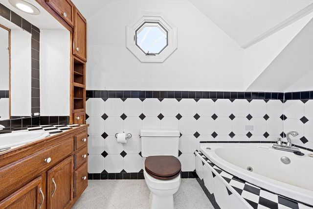 70 York St., Cambridge, MA 02141