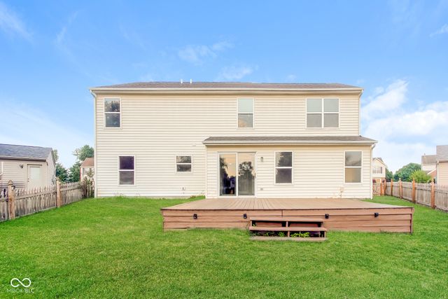 5757 Columbia Circle, Greenwood, IN 46142