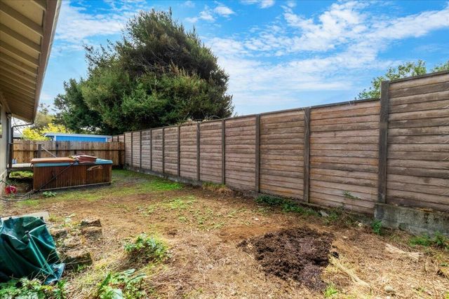 2260 Thiel Avenue, Mckinleyville, CA 95519