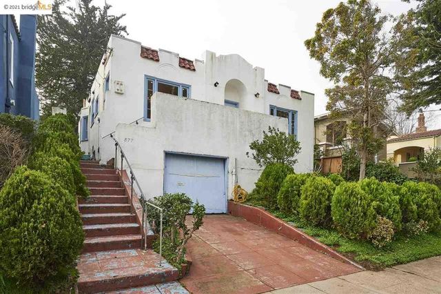 877 Alma Pl, Oakland, CA 94610