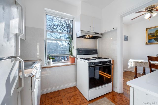 141-24 78 Road 3A, Kew Garden Hills, NY 11367