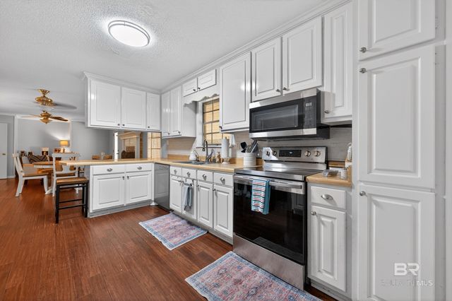 46006 Pecan Lane, Bay Minette, AL 36507