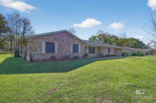 46006 Pecan Lane, Bay Minette, AL 36507