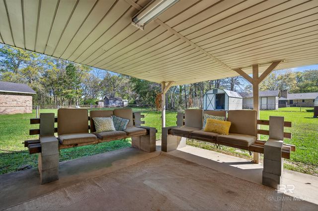 46006 Pecan Lane, Bay Minette, AL 36507