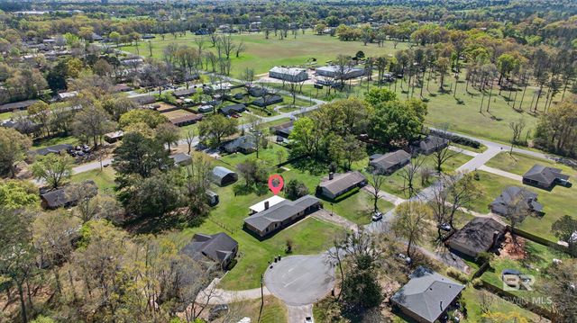 46006 Pecan Lane, Bay Minette, AL 36507