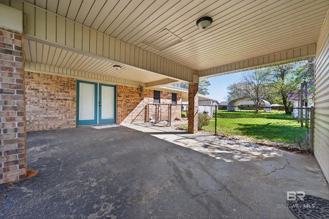 46006 Pecan Lane, Bay Minette, AL 36507