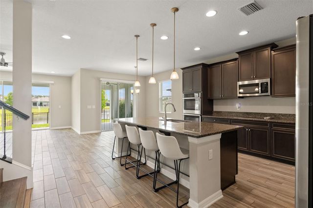 7648 SWEETER TIDE TRAIL, Wesley Chapel, FL 33545