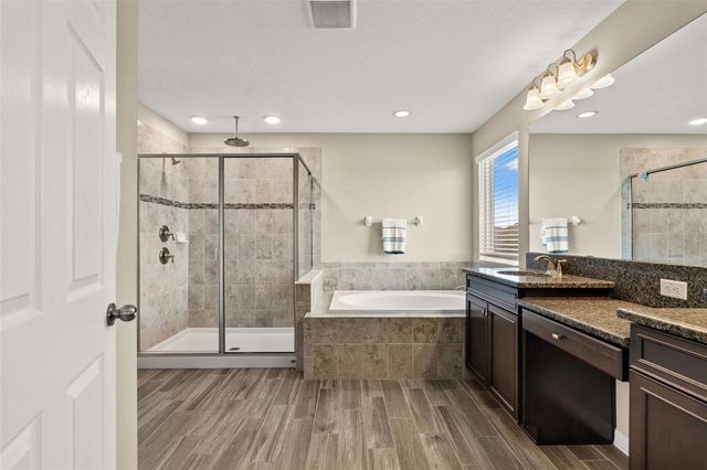 7648 SWEETER TIDE TRAIL, Wesley Chapel, FL 33545