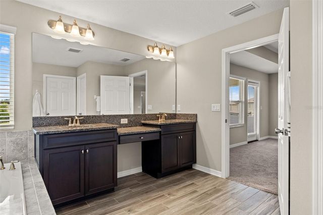 7648 SWEETER TIDE TRAIL, Wesley Chapel, FL 33545