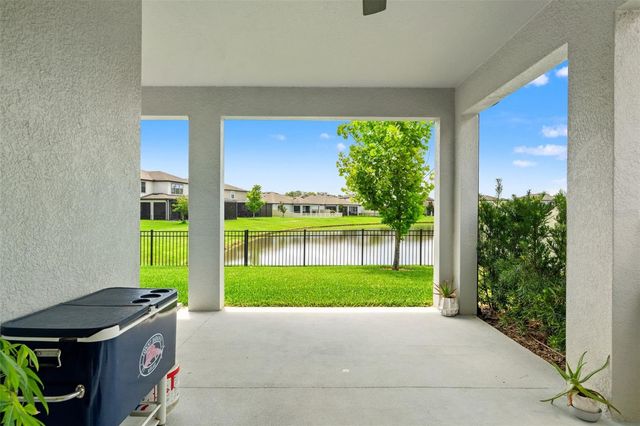 7648 SWEETER TIDE TRAIL, Wesley Chapel, FL 33545