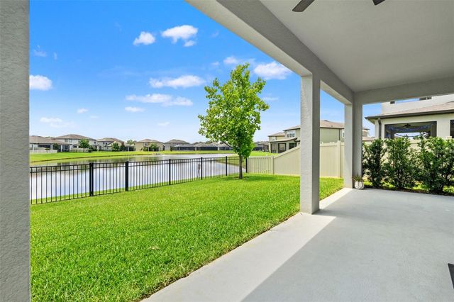 7648 SWEETER TIDE TRAIL, Wesley Chapel, FL 33545