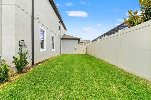 7648 SWEETER TIDE TRAIL, Wesley Chapel, FL 33545
