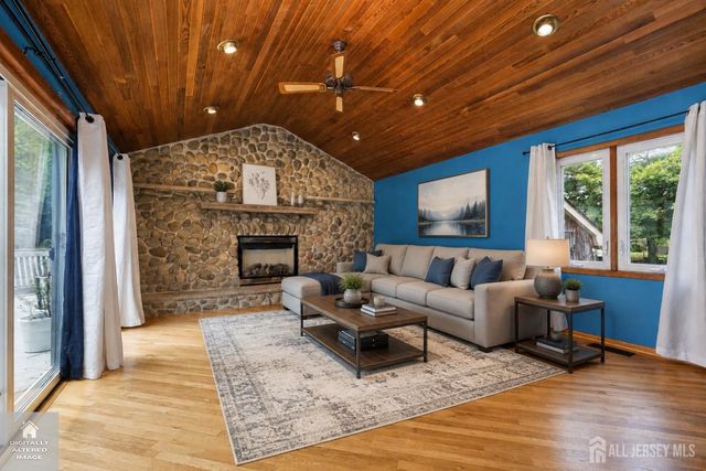 1731 Holly Road, North Brunswick, NJ 08902