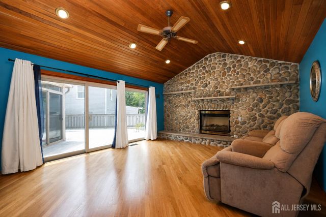 1731 Holly Road, North Brunswick, NJ 08902