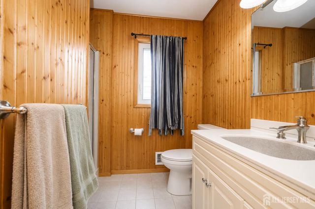 1731 Holly Road, North Brunswick, NJ 08902