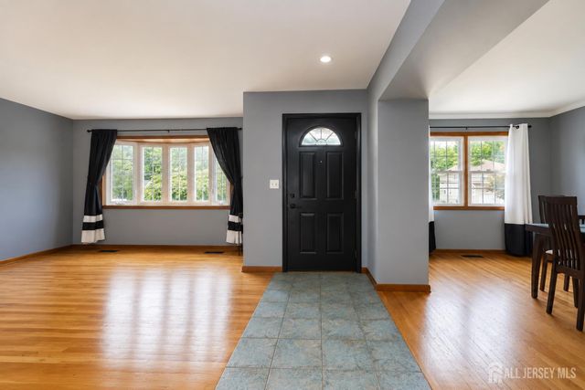 1731 Holly Road, North Brunswick, NJ 08902