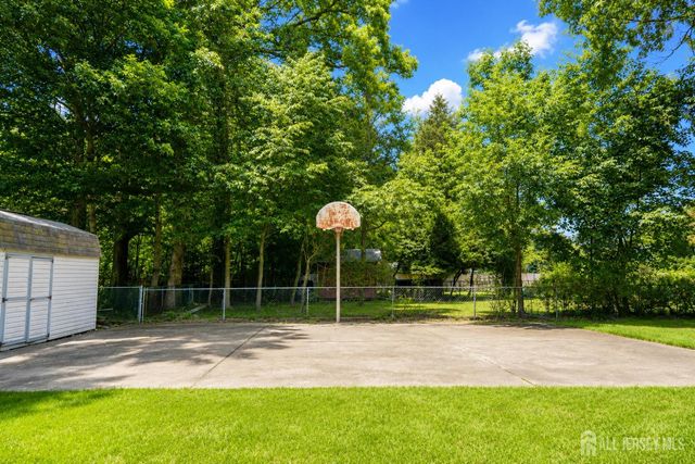 1731 Holly Road, North Brunswick, NJ 08902