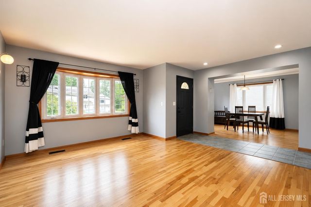 1731 Holly Road, North Brunswick, NJ 08902