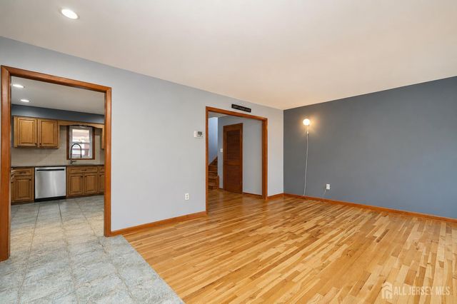 1731 Holly Road, North Brunswick, NJ 08902