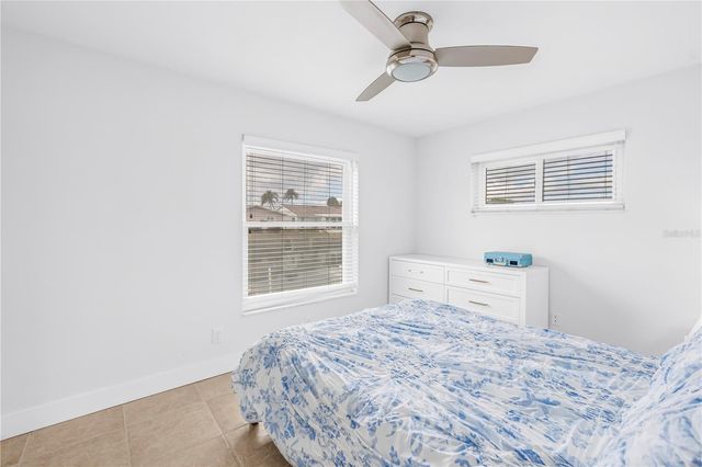 4000 14TH STREET NE, St Petersburg, FL 33703