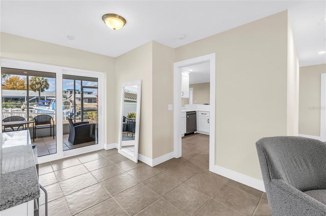 4000 14TH STREET NE, St Petersburg, FL 33703