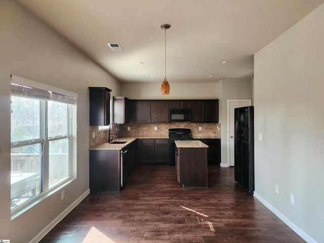 312 Rambling Hills Way, Simpsonville, SC 29681