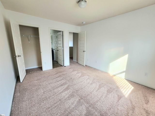 312 Rambling Hills Way, Simpsonville, SC 29681