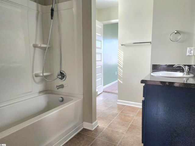 312 Rambling Hills Way, Simpsonville, SC 29681