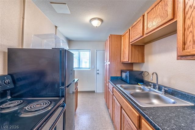 210 North 10th Street 2, Las Vegas, NV 89101