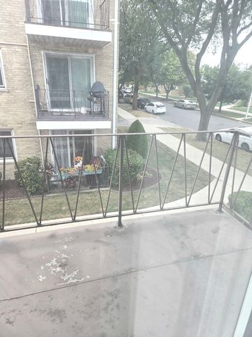 6019 W 64th Place 23-4, Chicago, IL 60638