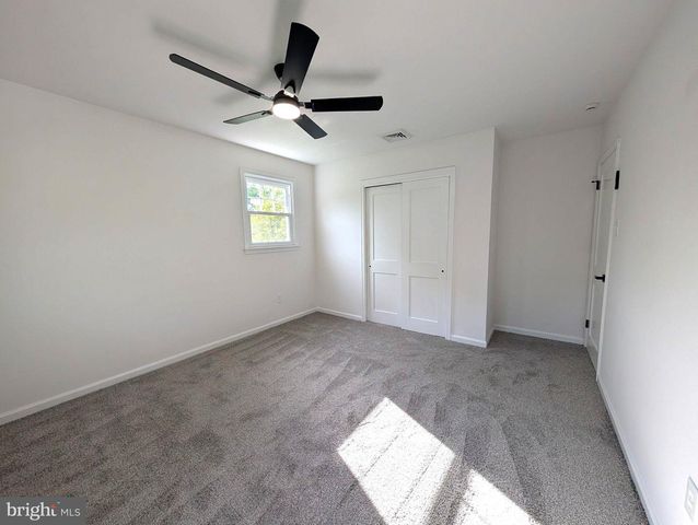 13 BROOK LN, Chalfont, PA 18914