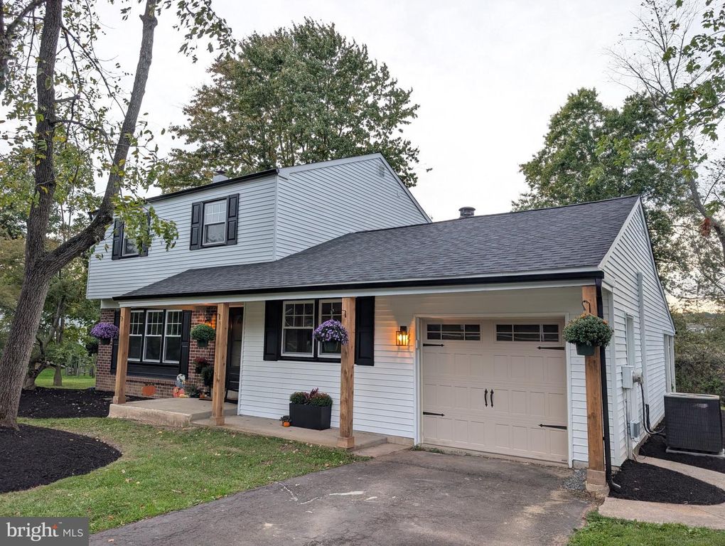 13 BROOK LN, Chalfont, PA 18914 — photo 2