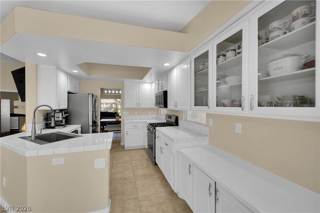 10779 Rising Smoke Court, Las Vegas, NV 89183