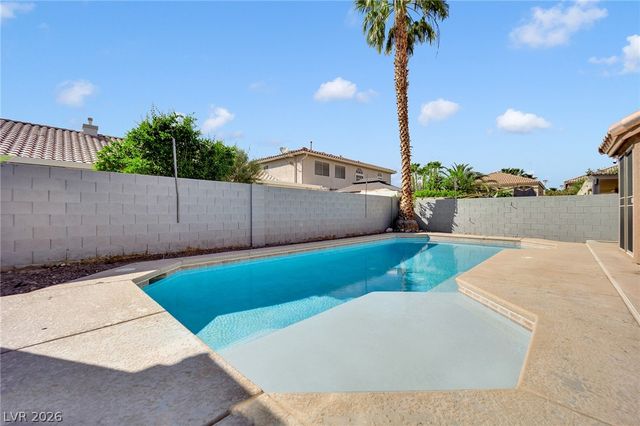 10779 Rising Smoke Court, Las Vegas, NV 89183