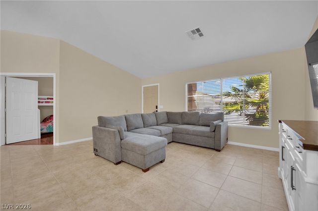 10779 Rising Smoke Court, Las Vegas, NV 89183