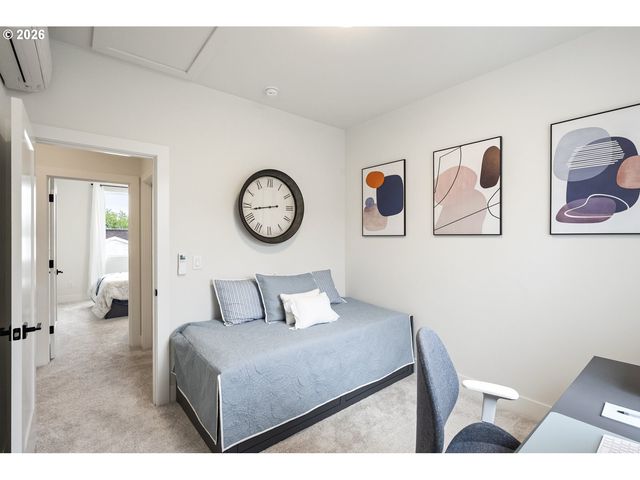 6185 N CAMPBELL Ave, Portland, OR 97217